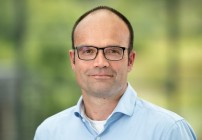 Bernard_Lars